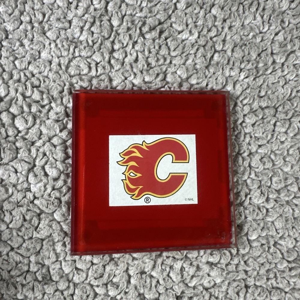 Vintage Calgary Flames NHL Glass Coaster Red Team Logo Hockey Fan Decor